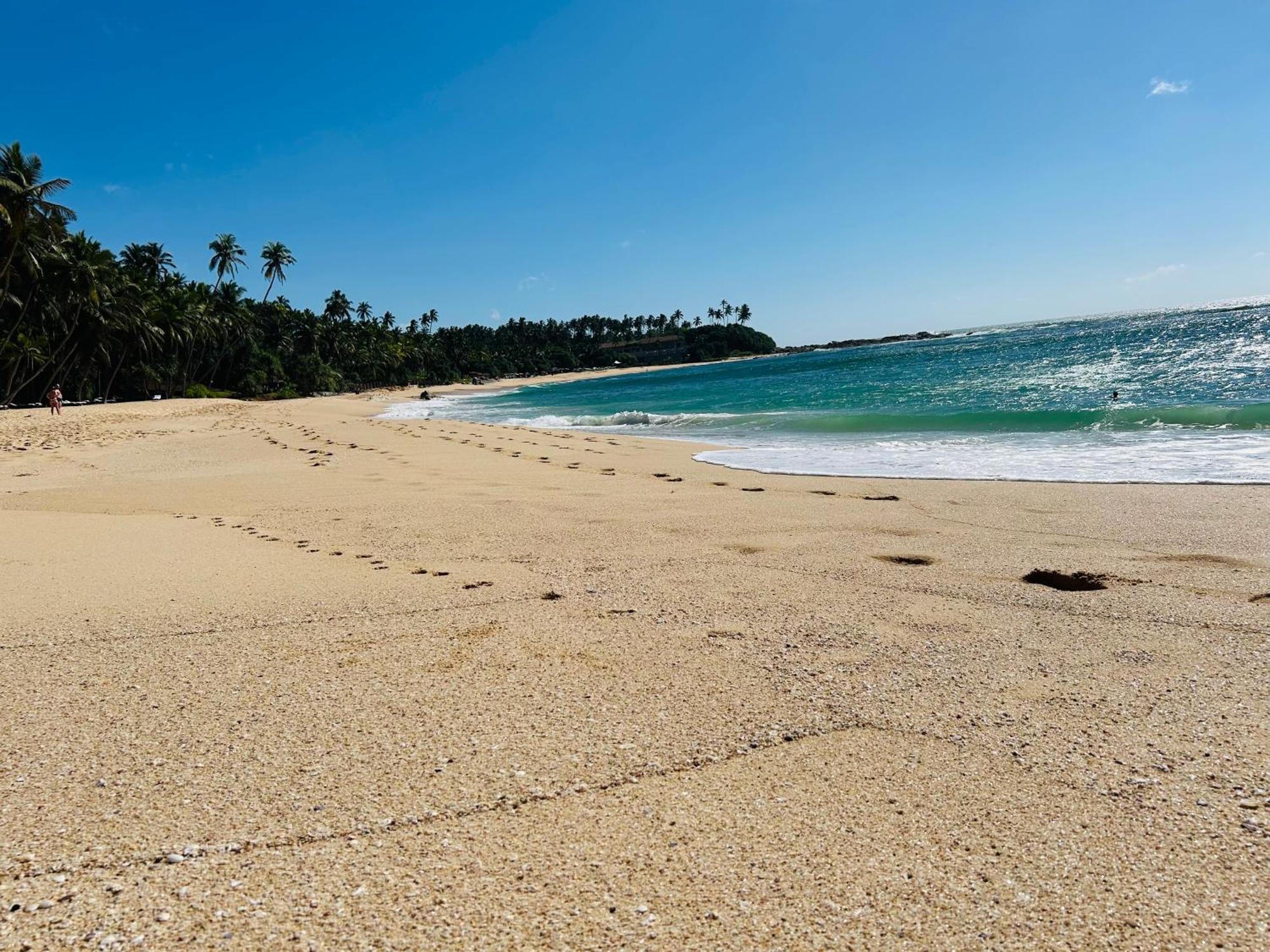 Shadow Surf Bay Hotell Tangalle Exteriör bild